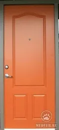 Металлическая дверь из массива сосны-24