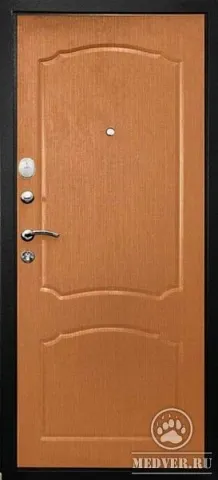 Металлическая дверь 941